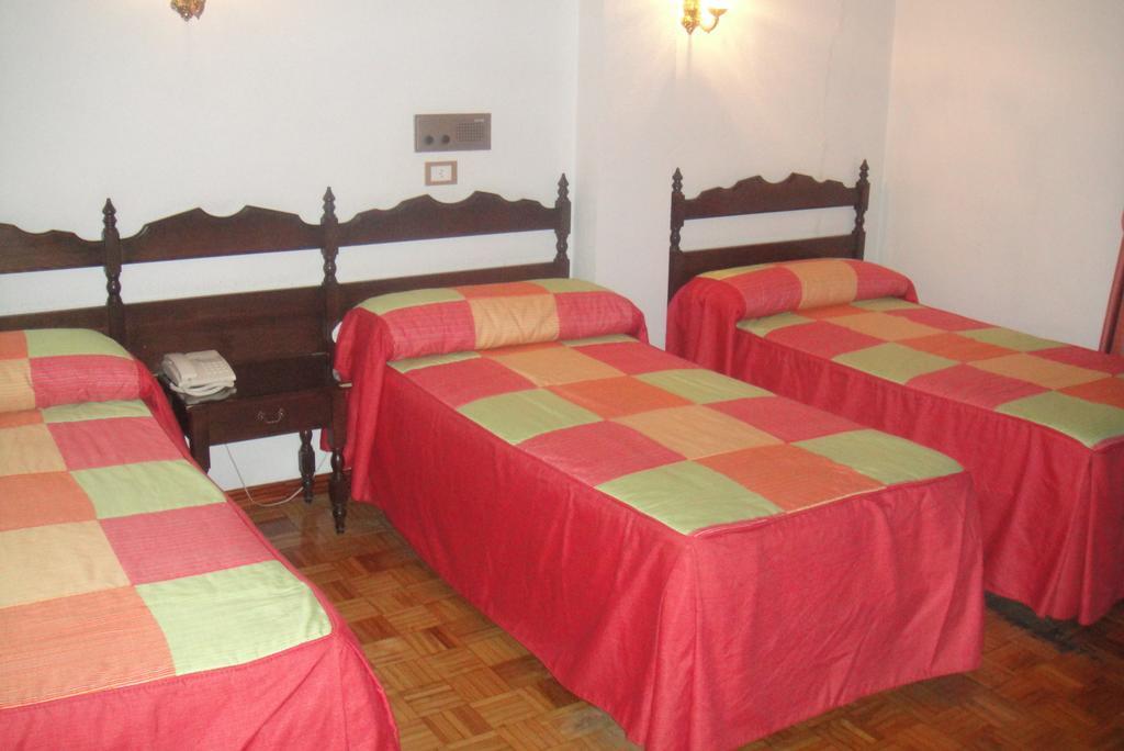Hotel Orense Бенавенте Номер фото